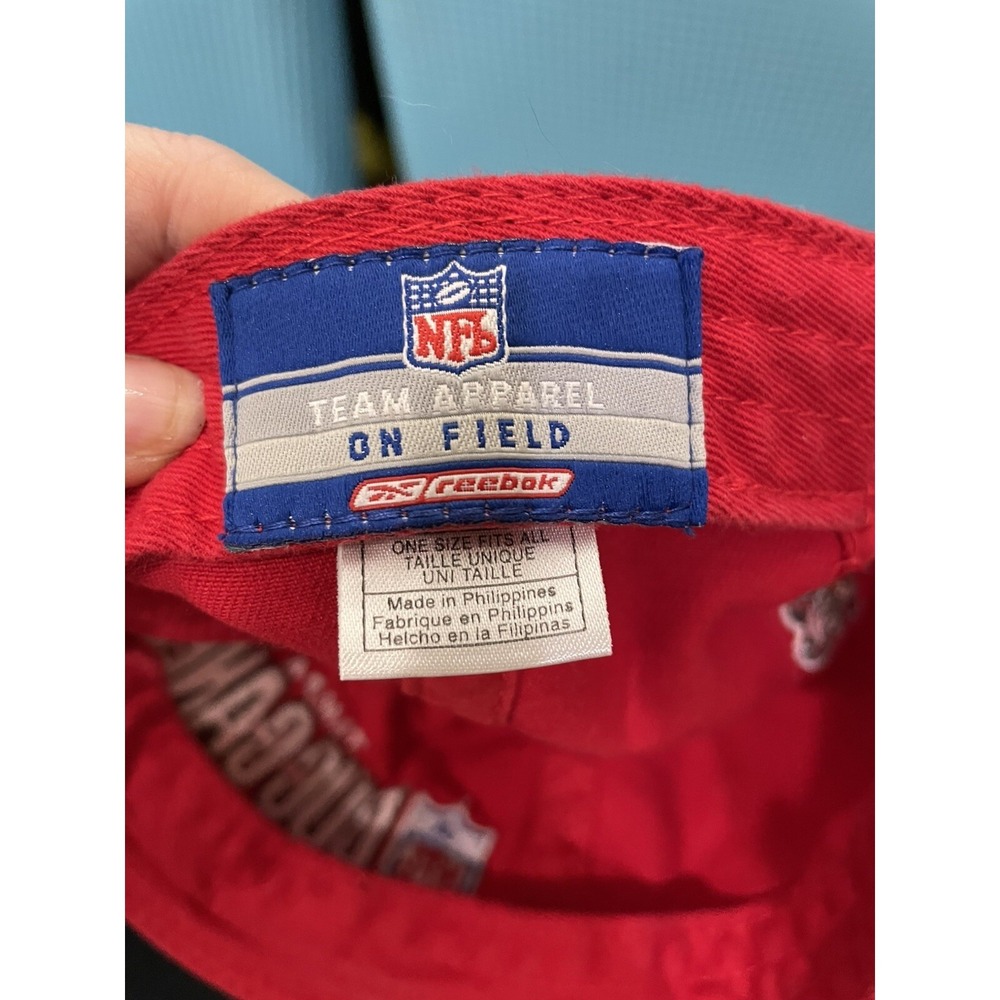 Tampa Bay Buccaneers NFL Official Strap Back Hat Cap Sideline Red Reebok - Picture 6 of 6